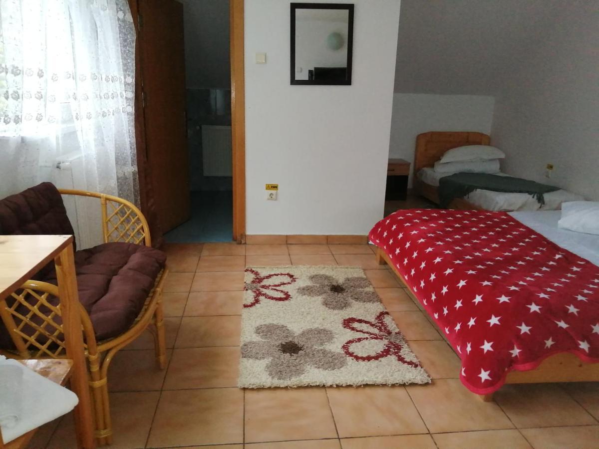 Casa Zura Hotel Busteni Luaran gambar
