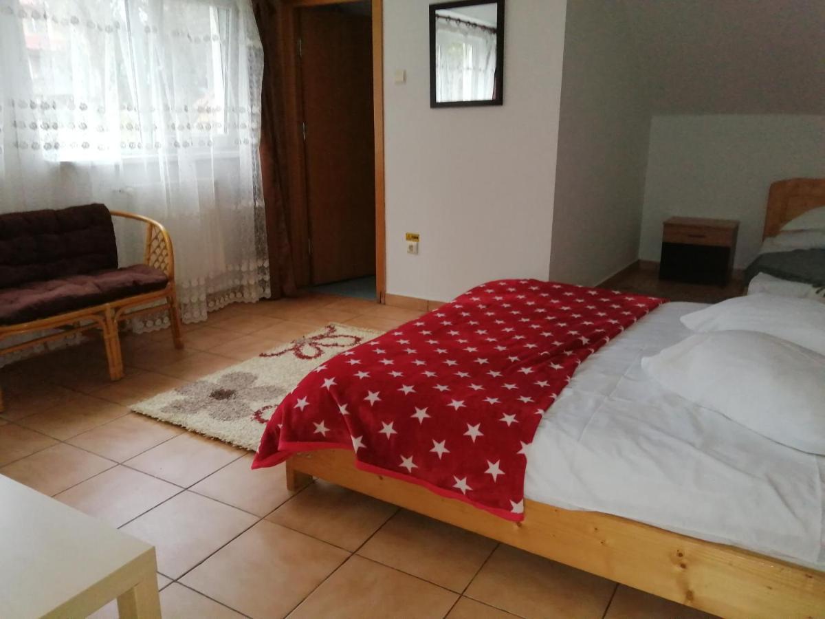 Casa Zura Hotel Busteni Luaran gambar