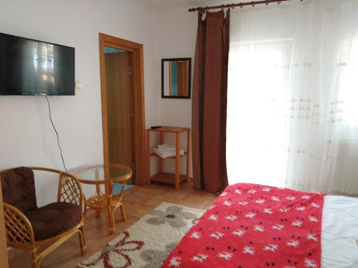 Casa Zura Hotel Busteni Luaran gambar