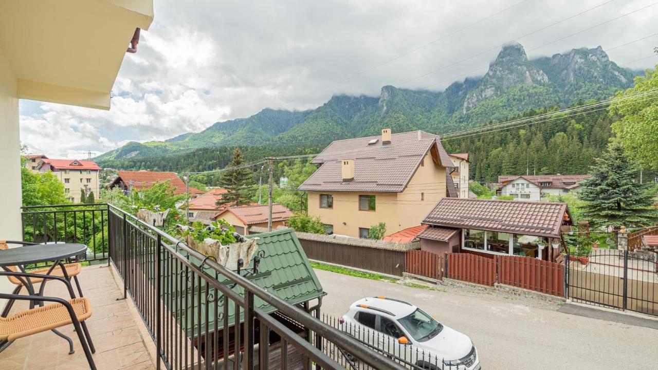 Casa Zura Hotel Busteni Luaran gambar