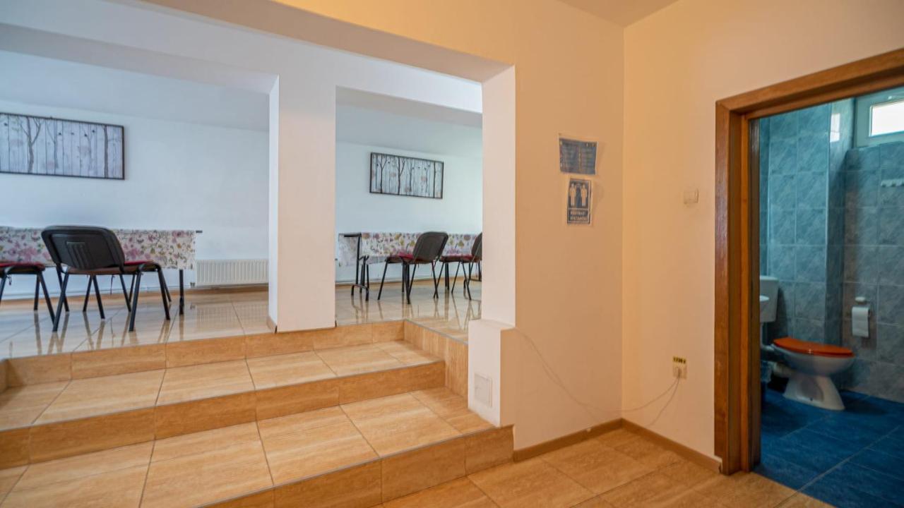 Casa Zura Hotel Busteni Luaran gambar