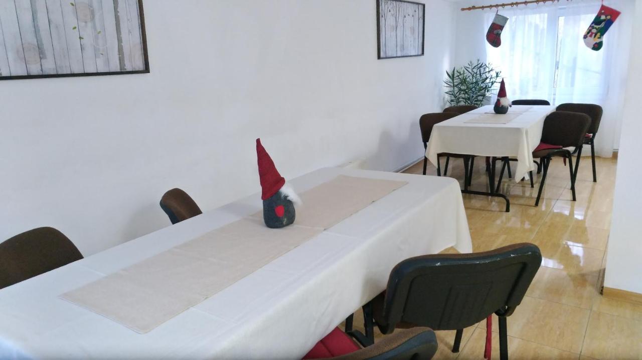 Casa Zura Hotel Busteni Luaran gambar
